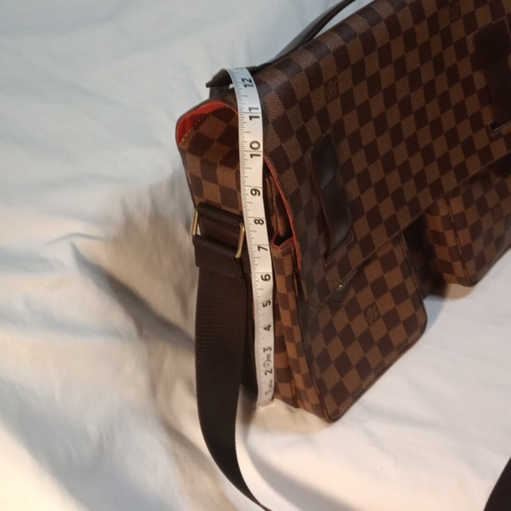 Louis Vuitton Broadway Messenger Checkered Bag Purse - Picture 9 of 11